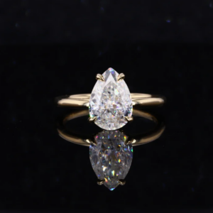 Hot Sell 10K Soild Gold Moissanite Ring 7*9mm Pear Cut DEF Color Diamond Rings Women Fine Jewelry Classic Style Sweet Gift