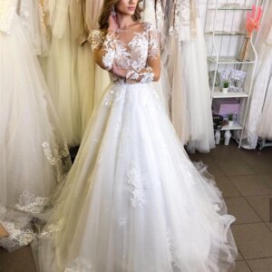 Ivory Long Sleeve Beach Wedding Dress 2025 Sexy Illusion Backless Bohemian Boho Princess Lace Appliques Bridal Gowns Customized