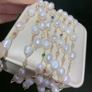 WT-RBC140 Wholesale Natural White Pearl Chain 10 Meters For Jewelry Making With Cubic Zircon Bead Gold Electroplated Link