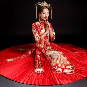 Red Peacock Pleated Xiuhe Dress Oriental Wedding Clothing Bride’s Wedding toast dress Traditional Cheongsam For Oversea Chinese