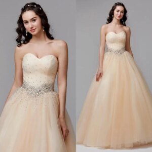 Luxurious Champagne Quinceanera Dress 2025 Sweetheart Crystals Bead Prom Party Princess Sweet 16 Ball Gown Vestidos De 15 Años