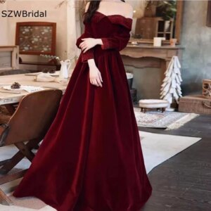 SZWBridal Velvet Long sleeve Evening dresses Crystals Beaded Muslim evening dress Plus size vestidos de fiesta