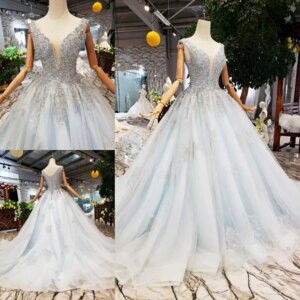 Custom Made 2021 Luxury Evening Dress Ball Gown V-neck Tulle Lace Beading Crystal Pearls Vestido De Festa Evening Gowns YJ03