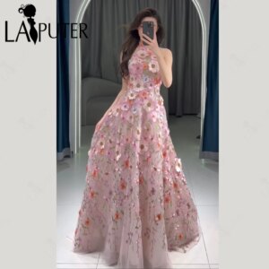 Floral Lace Pink A line Evening Dresses Halter Neck Girls Party Dress 3D Lace Petals Flowers Formal Dress for Girl