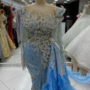 Feathers Blue Prom Dresses Elegant Long Sleeves Red Carpet Runway Party Dress Arabic Dubai Crystals Customized Evening Gowns