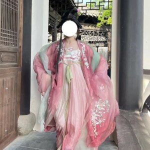 The Dream of the boudoir brings great lotus flowers, Hanfu women, Hezi skirts, big sleeved shirts, fairy spirit, spring and