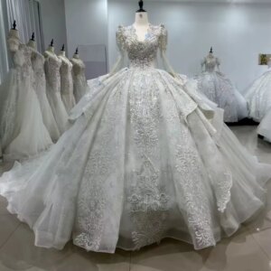 Vestido De Casamento Noiva Long Sleeve Scalloped Wedding Dress Lace Up Back Beading Crystal Embroidery Ball Gown Bridal Dress
