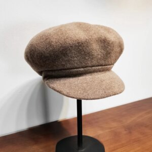 Gaberet women’s winter short brimmed hat casual all literary felt