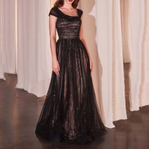 Pretty Black Women Prom Dresses Floor Length A-line Shiny Sequined Short Sleeves Elegant Banquet Female Evening Party Gowns
