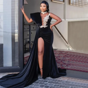 Sexy black mermaid velvet lace applique single rotator sleeve plus size side slit wrap hip Custom evening dress for party dance