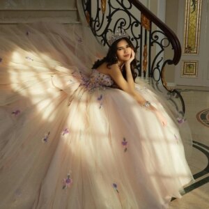 Champagne Off The Shoulder Quinceanera Dress 2025 Sparkling Sweet 16 Year Ball Gown Prom Dress Tulle Party Gown Vestidos De Años