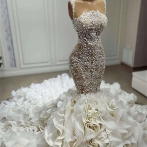 Luxurious Spaghetti Strap Wedding Dress 2025 Sparkling Beaded Bridal Gown Elegant Fishtail Classic Ball Gown Vestidos De Novia