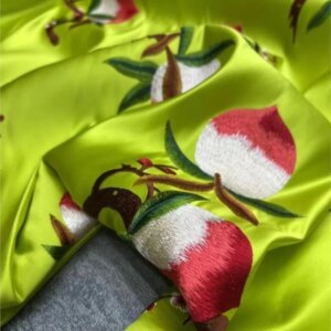 Gao Ding Gong satin Ku Yun brocade embroidered silk new Chinese-style coat fabric