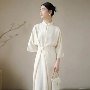 Chinese style silk cheongsam The new Hanfu style is comfortable, soft, and light luxury dress, cheongsam is high-end
