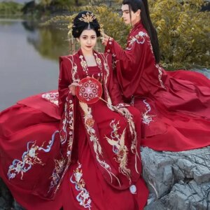 Chinese Wedding Dress Women&Men Ancient Traditional Hanfu Red Dress Gown Bridegroom&Bride’s Wedding Dress For Couples Plus Size
