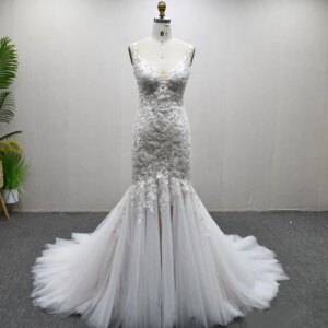 Robes Mariage Spaghetti Straps V-Neck Button Backless Wedding Dress Appliques Sexy Sweep Bridal Dress