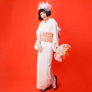 Japanese Women’s White Lace Taisho Kimono Double Layered Calendar And Kimono Set Easy-Wearing