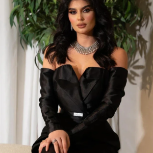 Customized Jiayigong  Simple Modern Style Formal Evening Off The Shoulder A-line Pleats Bespoke Occasion Dresses