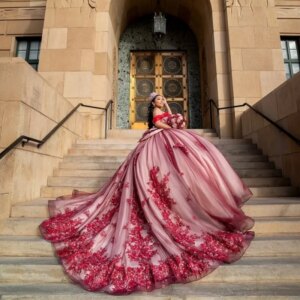 Customized Red Off Shoulder Quinceanera Dress Tull applique crystal Long tail Bow vestidos de 15 Quinceanera