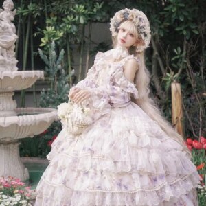 Japanese girls tea party Lolita dress Harajuku Palace oil painting retro Lolita gorgeous princess dress girl bow tie dress