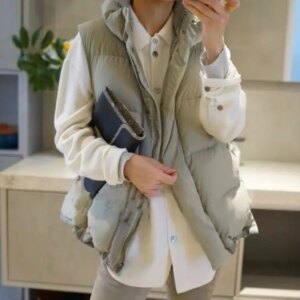 Fashionable and elegant long-sleeve polo neck pure cashmere knit cardigan for women, loose and comfortable, suitable for autumn