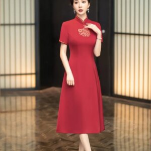 Women’s long slim-fit silk cheongsam mid-length daily wear