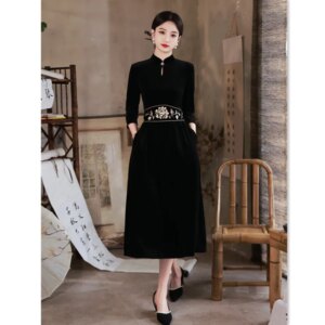 Fashion Improvement New Chinese Style Long with Medium Sleeves Cheongsam Qi Pao Large Swing Skirt Autumn and Winter