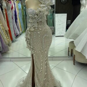 Luxurious Champagne Beaded Formal Occasion Dress with Flower Appliques Silver Crystals Lace Mermaid Wedding Enagement Dresses