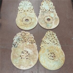 Natural Aged Old Xiu Jade Warring Han Dynasty Hollow Back Mountain Wall High Ancient Jade Double-Sided Natural Jade Ornament Han