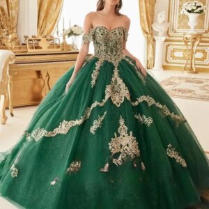Customized Shiny Green Quinceanera Dresses Beaded lace decal Detachable cape Tull Lace layered skirt Vestidos De 15 Anos 24