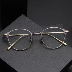 High-quality ultra-lightweight pure titanium myopia glasses men can be equipped with the degree of vintage mirror oval eyeglass