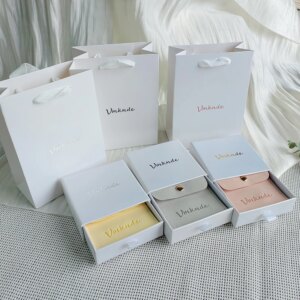Custom Logo Luxury Paperboard Tote Bag Microfiber Button Bracelet Necklace Rings Gift Bags Drawer Jewelry Packaging Box Pocket