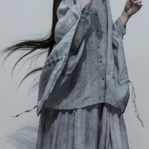 Zen National Style Tea Shirt for Women 2024 Summer New Chinese-Style Loose Gray Top Design Long Sleeve