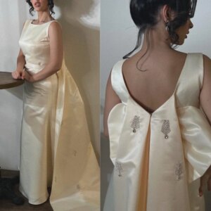 Customized Satin Beading Celebrity Column O-Neck Bespoke Occasion Gown Midi Dresses