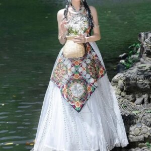 Miao’ S Girl New Embroidery White Yarn Long Swing Dress Miao Costume Ethnic Style Ancient Travel Photography Dance Performance