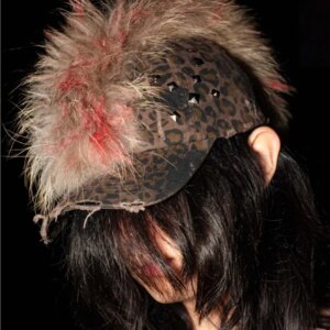 The elegant charm of subculture dyed rivets spoils baseball cap