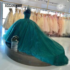 XGGANDXRR Emerald Green Quinceanera Dresses Luxury Real Ball Gown Sweet 16 Dress Lace Appliques Beading Crystal Party Dress