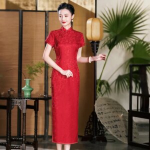 Red Real Silk Cheongsam Qipao 2024 New Chinese High-End Wedding Reception Clothes Dress