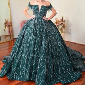 Customized Green Women Prom Occasion Dresses Ball Gown Off Shoulder Puffy Skirt Sweet 15 Girl Birthday Party Quinceanera 16