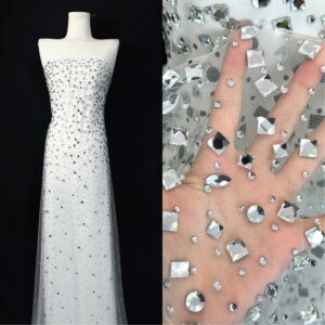 2025 Latest African Sequins Lace Fabric High Quality Embroidery 3D French Flower Beads Nigerian Net Lace For Wedding Party Dress