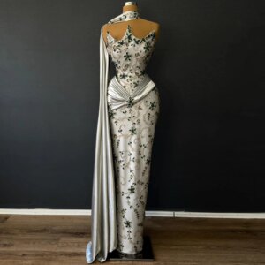 Dubai Silver Satin Mermaid Party Dress Green Crystal Strapless Evening Dress Sleeveless Middle East Celebrity Dress Customized