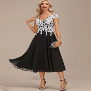 Short V Neck Mother of the Bride Dresses for Wedding Evening Party Dress Knee Lenght Chiffon Lace Applique Wedding Guest Dresses
