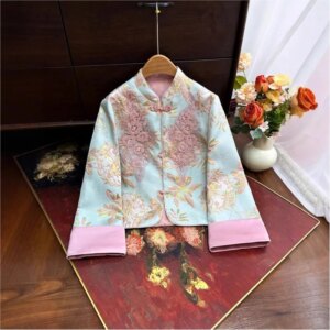 New Chinese heavy industry embroidery beaded coat female style stitching national disc elegant and dignified blouse