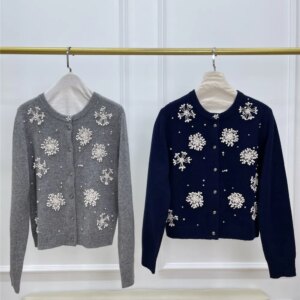 Autumn Women’s Cardigan Exquisite Embroidery Flower Long Sleeved Cashmere Knitted Sweater