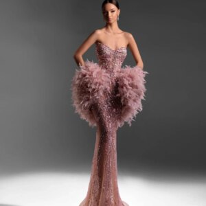 Gorgeous Embroidery Beaded Evening Dress With Feathers Shawl Sweetheart Neck Wedding Party Gown Customized Dreamy Prom Dresses
