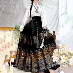 Autumn and Winter Female Han Costume Ming Tian-Tsui Horse-Face Skirt Woven Makeup Flower Aircraft Sleeve Daily Style