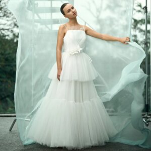 Sweety Pure White Formal Party Dress Draped Long Tulle Bridal Dress With Flower Sash Layered Tier Upon Tier Tulle Birthday Gowns