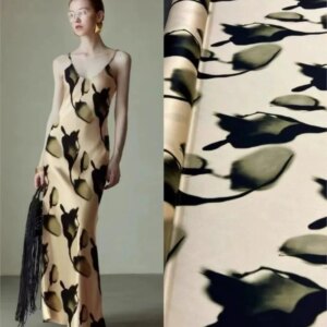 Summer skin friendly breathable silk dress slip skirt fabric thread elastic twill
