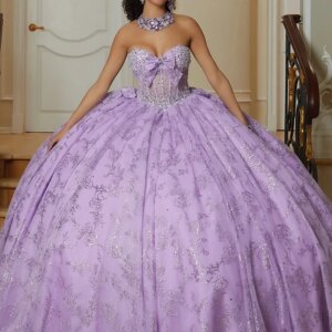 AQ223 Customized Lilac Princess Girl Quinceanera Dresses Illusion Bow Ball Gown Women Prom Occasion Wear Birthday Party Dress 15