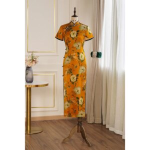 High Quality Real Silk Cheongsam Qipao Women’s Clothing Dress Vintage Peony Flower Length